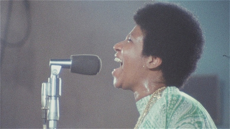 Aretha Franklin singing