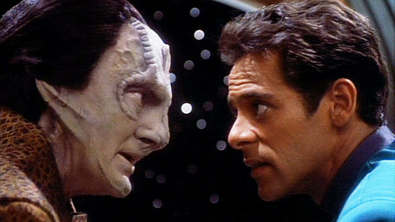 Garak faces Bashir