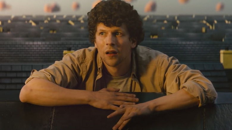 Jesse Eisenberg clings to roof