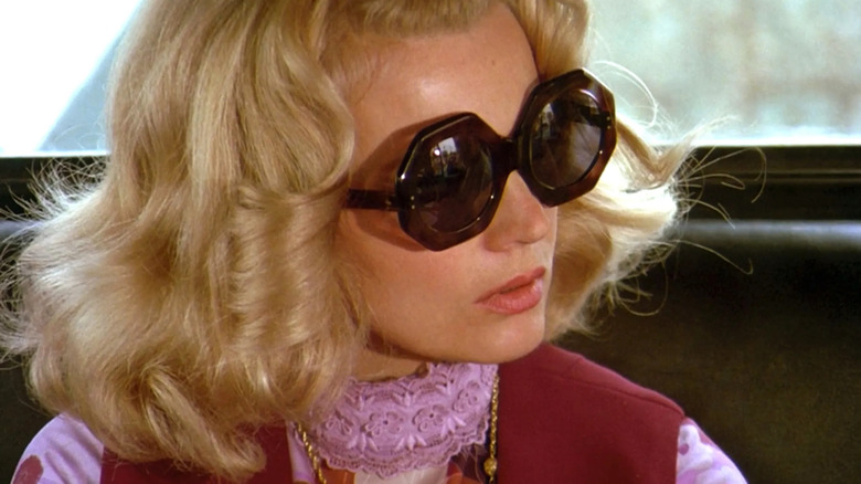 Gena Rowlands wearing sunglasses