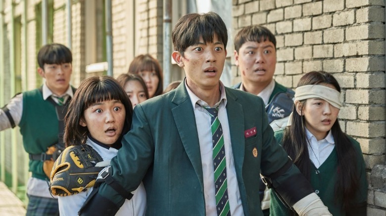 Korean teenagers looking shocked