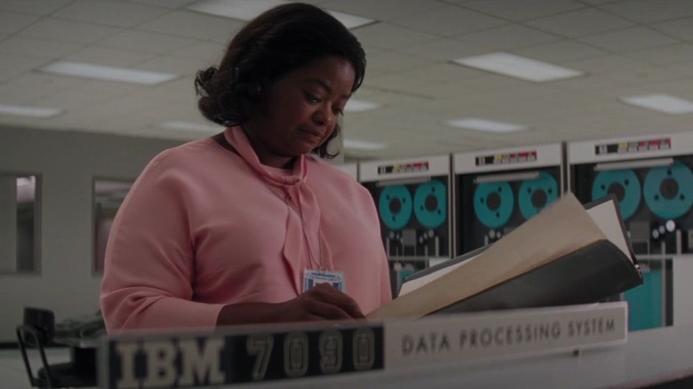 Dorothy Vaughn reads book