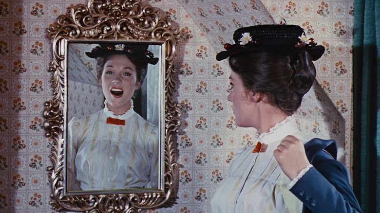 Mary Poppins' reflection singing