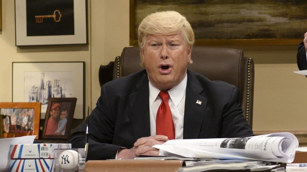 Darrell Hammond as Donald Trump