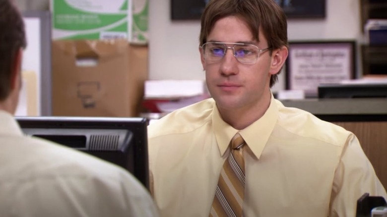 Jim imitates Dwight