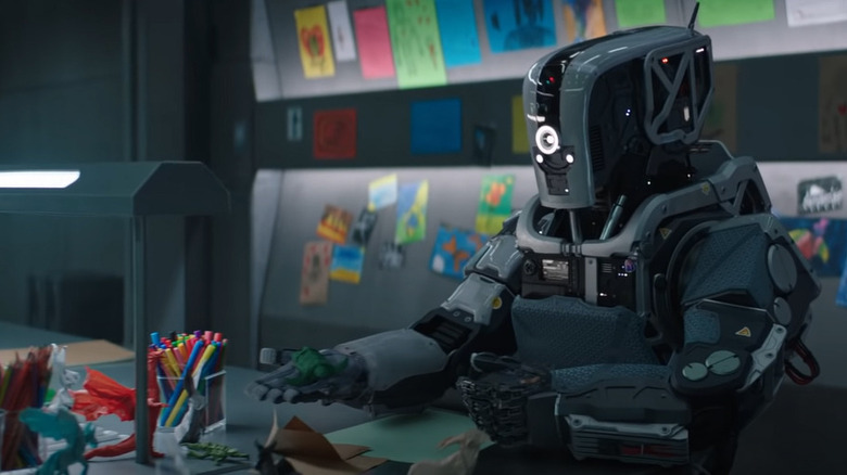 Mother robot with art supplies