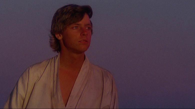 Luke Skywalker looks at suns