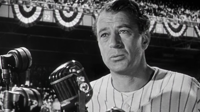 Lou Gehrig gives speech