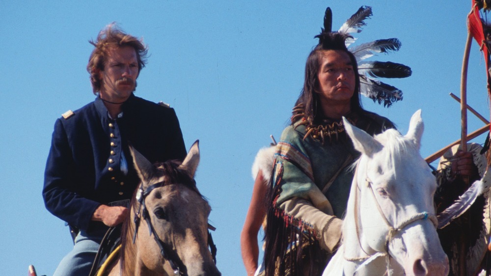 John J. Dunbar and Kicking Bird on horses