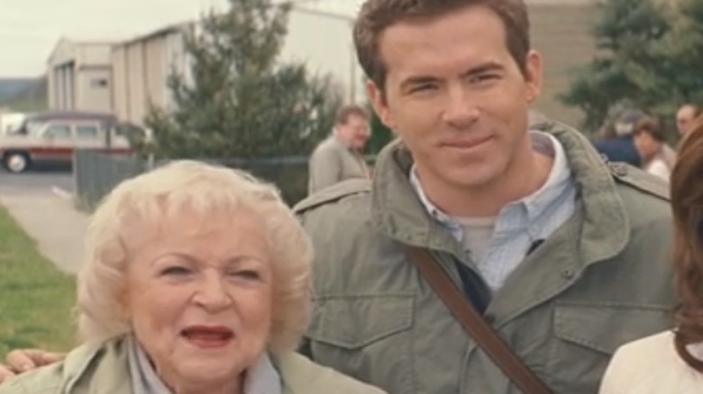 Betty Whites Relationship With Ryan Reynolds Explained 