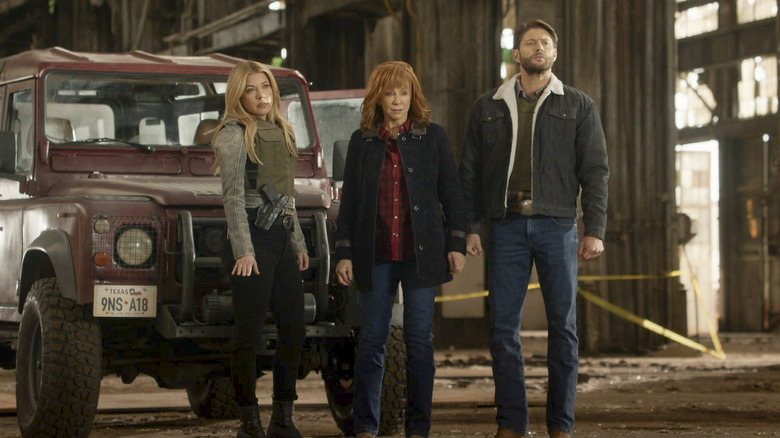 Katheryn Winnick, Reba McEntire and Jensen Ackles looking ready for a fight