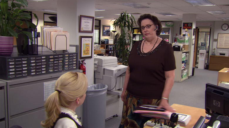 Phyllis confronting Angela