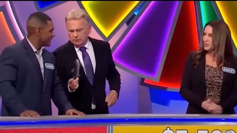 Pat Sajak trolls a contestant