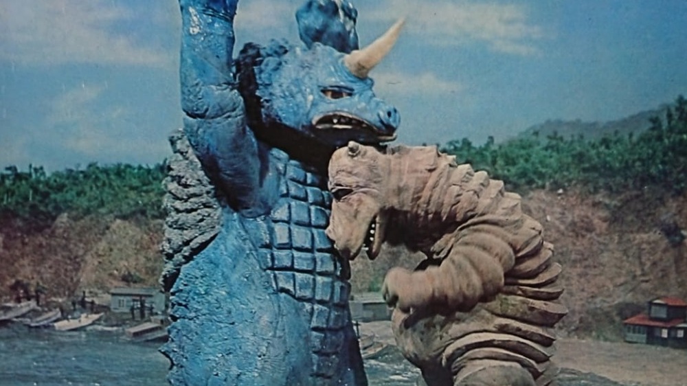 Daigoro fighting Goliath 