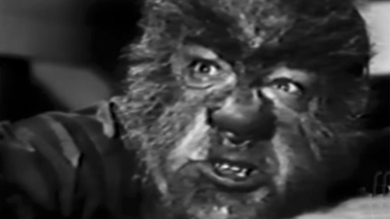 Lon Chaney Jr. makes a face