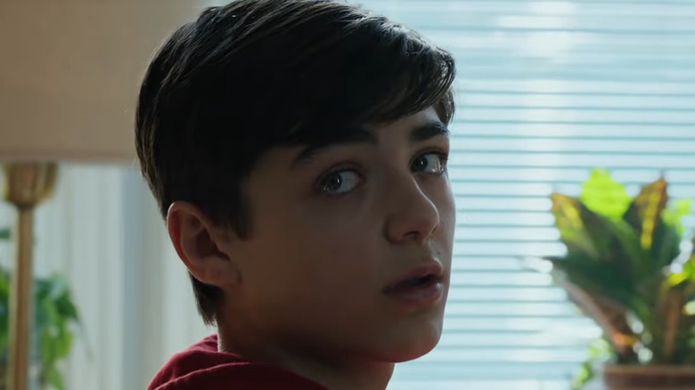 Billy Batson staring over shoulder