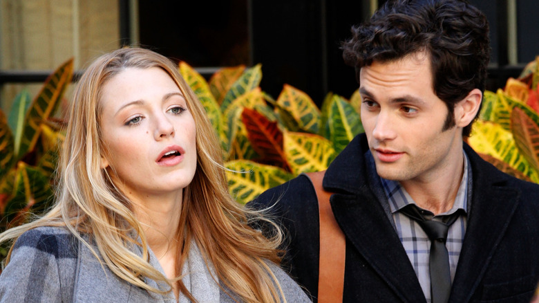 Blake Lively and Penn Badgley acting