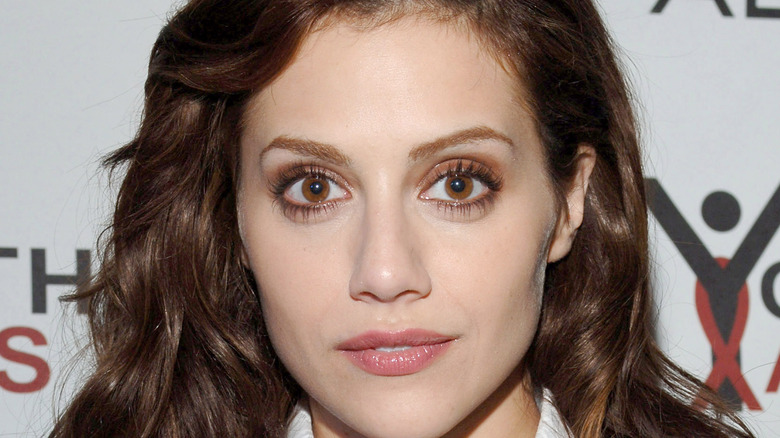 Brittany Murphy looking serious