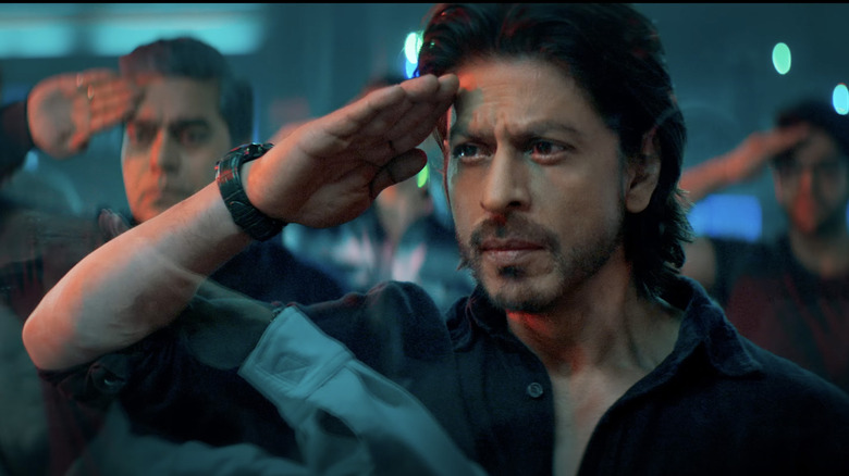 Shah Rukh Khan saluting in Pathaan