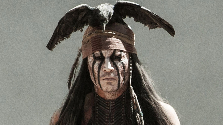 Tonto looks into the distance in "The Lone Ranger" (2013)