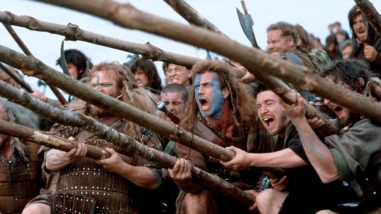 Mel Gibson screaming with a spear 