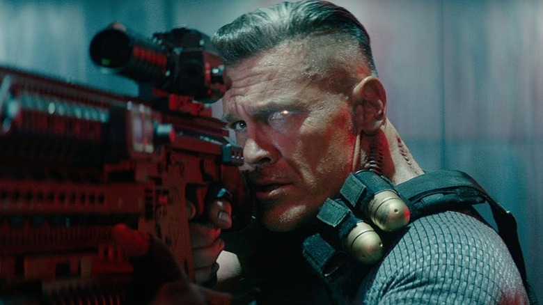 Cable aiming a gun