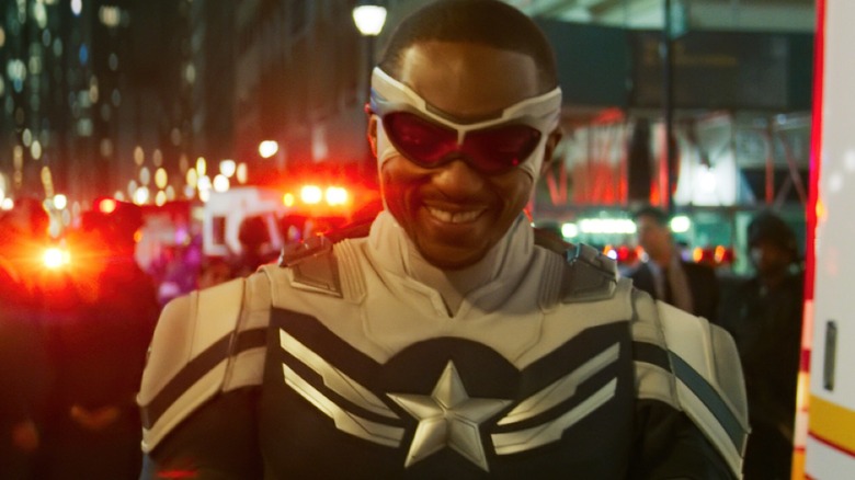 Sam Wilson Captain America suit