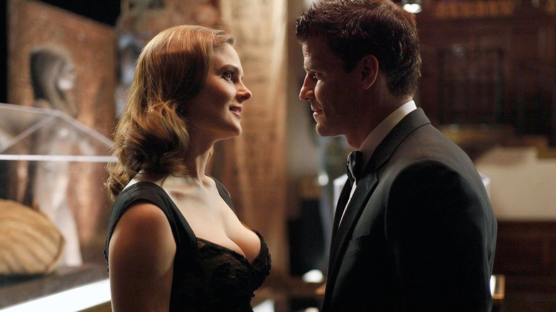 Emily Deschanel and David Boreanaz in Bones