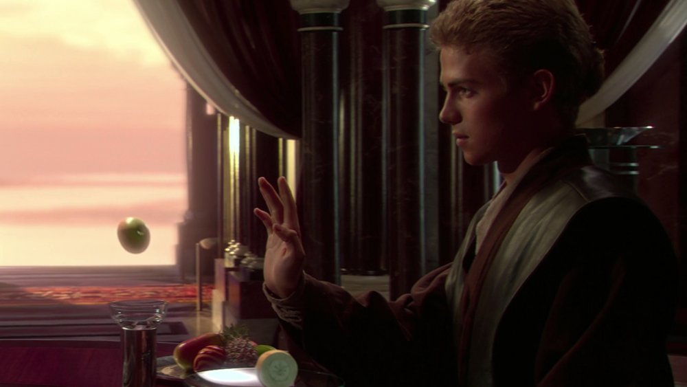 Hayden Christensen in Star Wars: Episode II - Attack of the Clones