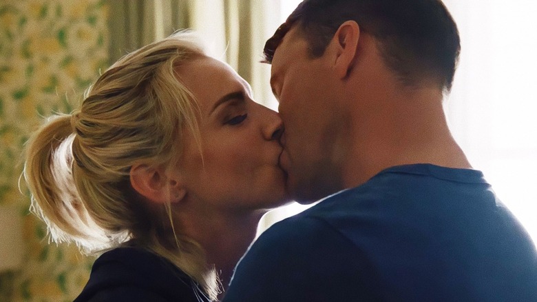 Brett and Casey kiss on 'Chicago Fire'