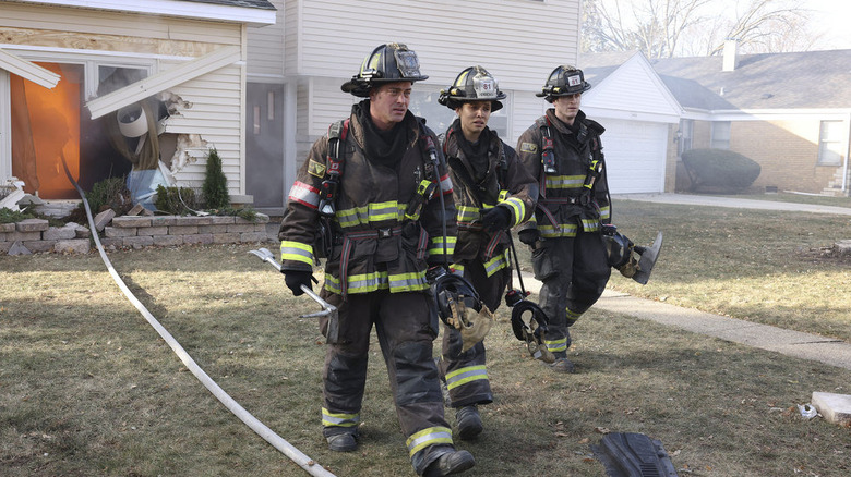 Severide, Stella, and Matt leave a house fire 