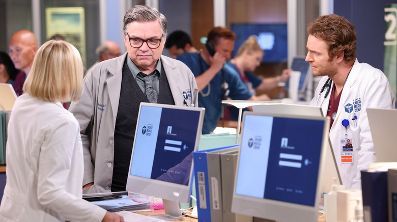 Oliver Platt playing Dr. Daniel Charles and Nick Gehlfuss playing Dr. Will Halstead in Chicago Med