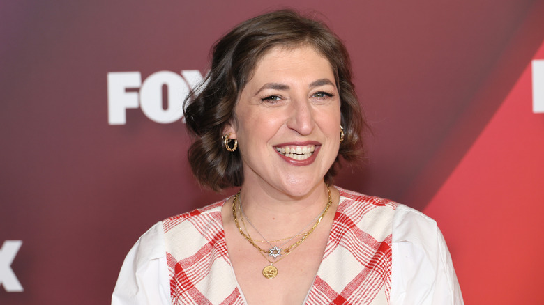 Mayim Bialik smiling at Fox event