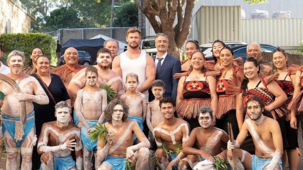 Chris Hemsworth with Indigenous people