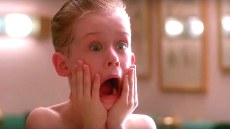 kevin home alone scream in mirror