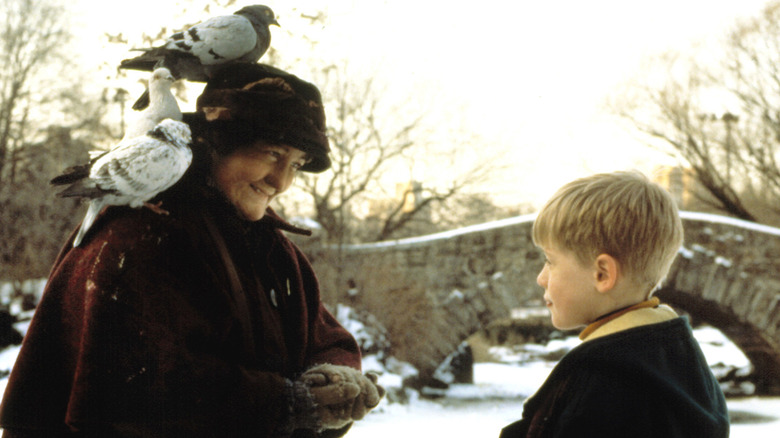 kevin and pigeon lady in home alone 2