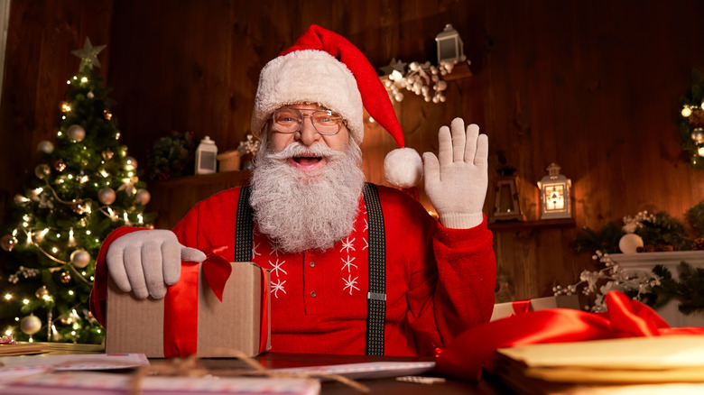 Santa waving