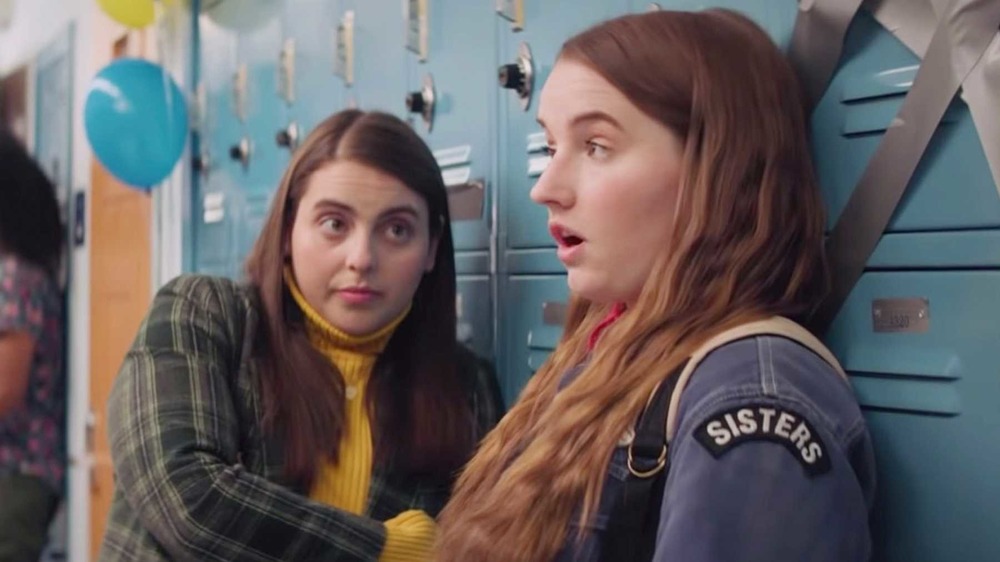 Booksmart stars making faces