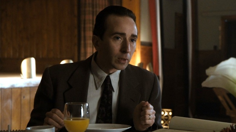 Oppenheimer speaks while having breakfast