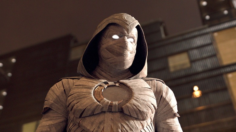 Oscar Isaac in "Moon Knight" costume