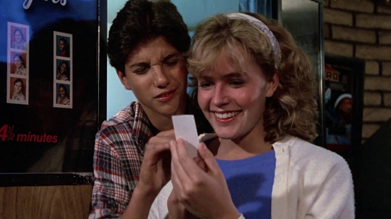 Cobra Kai Fan Theory Explains How Elisabeth Shue Could Return