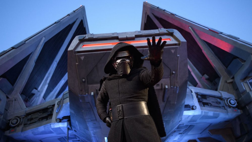 Kylo Ren in front of the First Order Tie Echelon at Disneyland