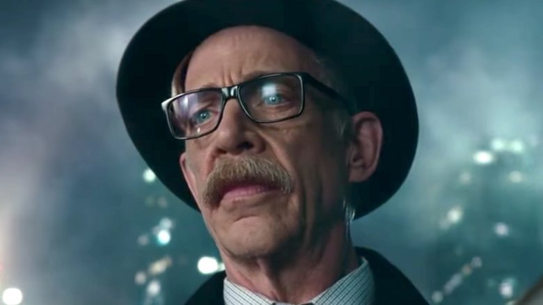 Commissioner Gordon Is A Tough Ex-Marine In Justice League