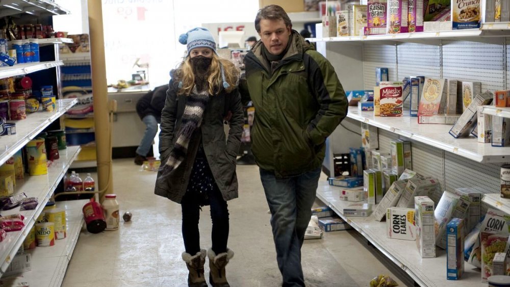 Anna Jacoby-Heron and Matt Damon in Contagion