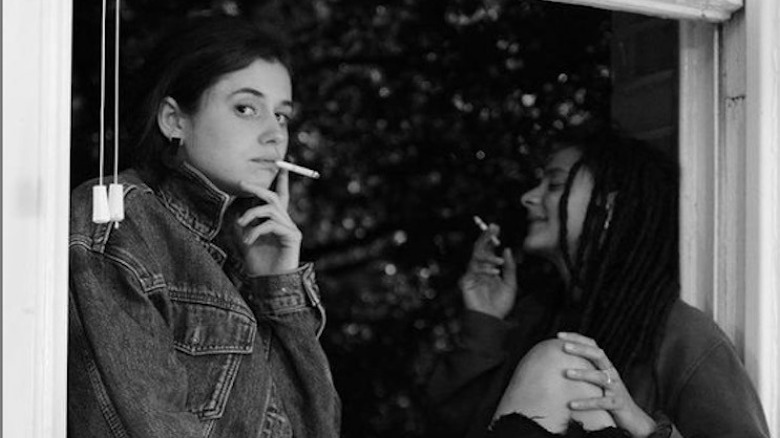 Stars of Conversations with Friends smoking