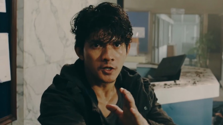 Iko Uwais fights