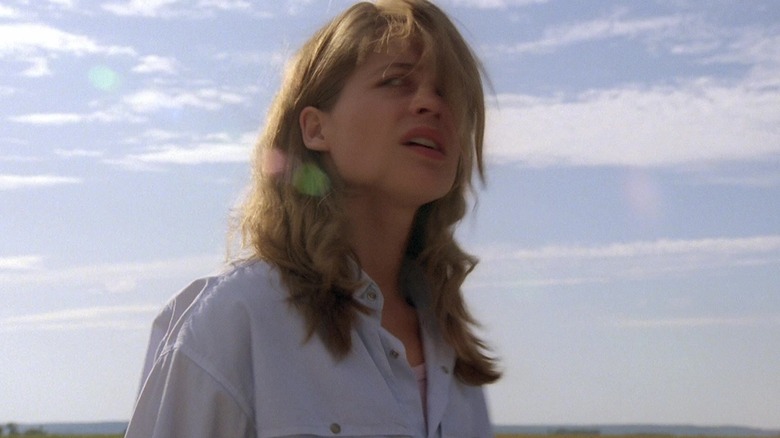 Linda Hamilton in Children of the Corn