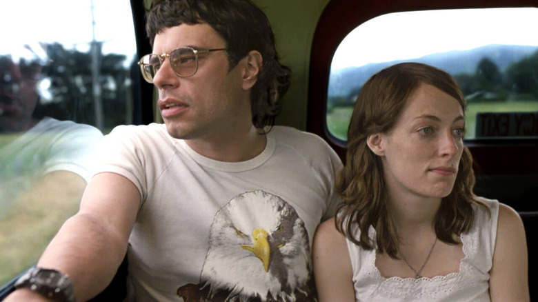 Jarrod and Lily on the road in "Eagle vs. Shark" (2007)