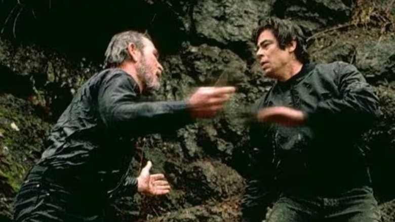 Bonham and Hallam battle in "The Hunted" (2003)