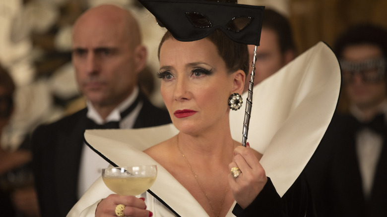 Mark Strong and Emma Thompson in "Cruella"